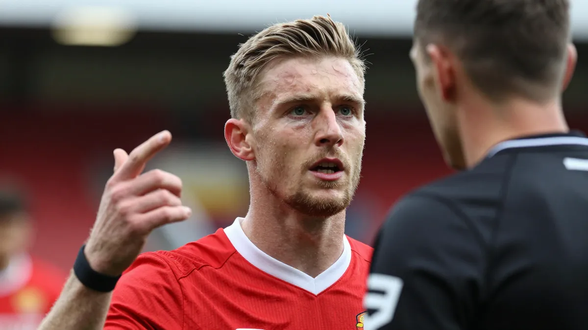 Aberdeen FC Red Card Appeal Sparks Refereeing Debate